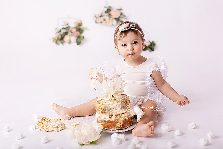 cake smash photographer long island first birthday photoshoot baby milestones 3 1